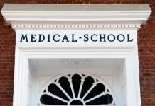 medical schools have scholarship programs