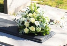 Top 7 Funeral Flowers That Offer Solace to a Grieving Family