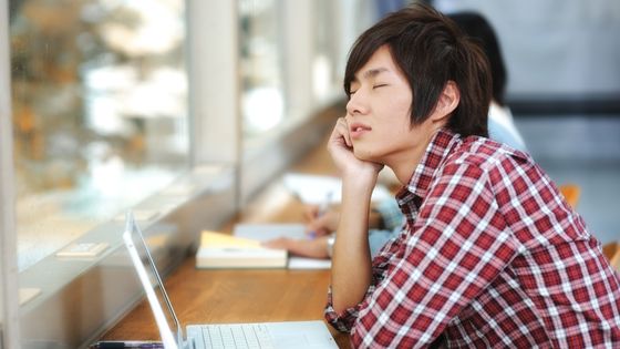 Top Ways to Get a Good Nights Sleep in College