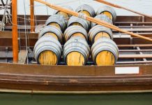 3 Advantages of Using a Barrel Shipping Firm to Send Goods