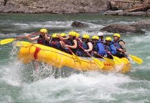 5 Reasons You Should Try Rafting This Summer