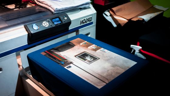 A Complete Guide On Holographic Printing